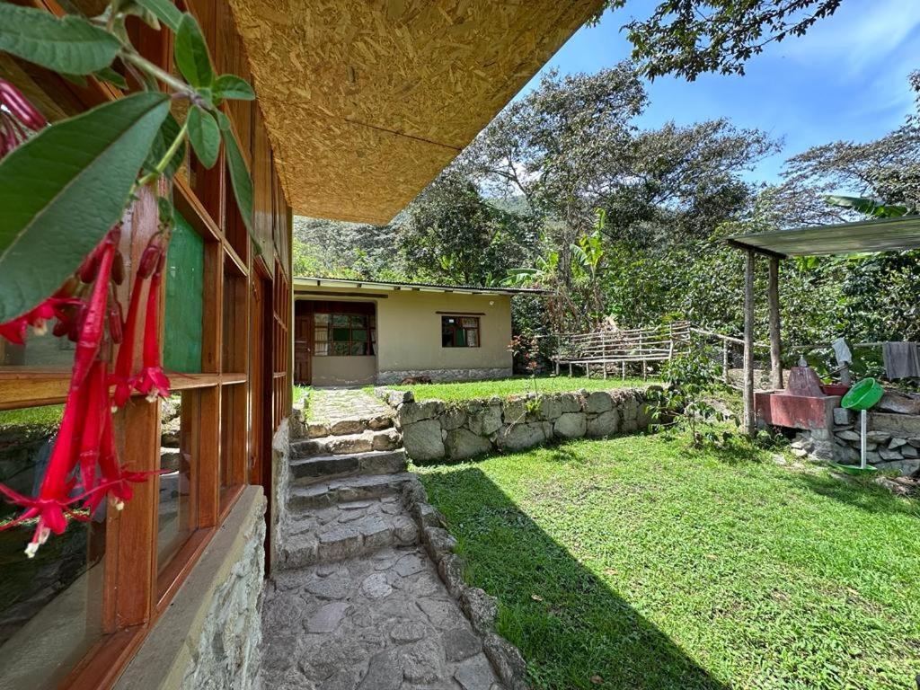 Lia B&B Lucmabamba Sahuayaco Exteriér fotografie