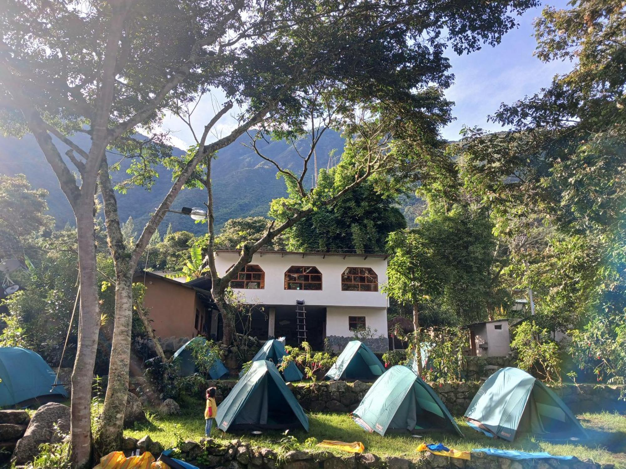 Lia B&B Lucmabamba Sahuayaco Exteriér fotografie